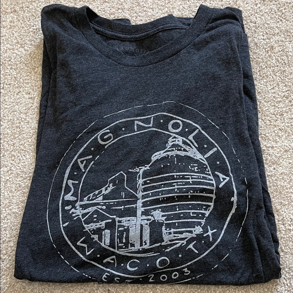 Magnolia Black Short Sleeve Tee